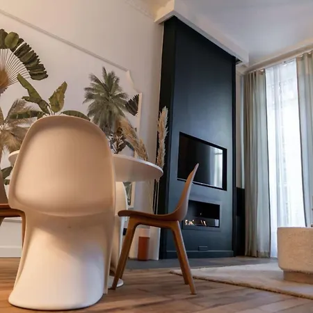 Beige Hospitalite - Coco - Hypercentre-2chambres-parking-zen